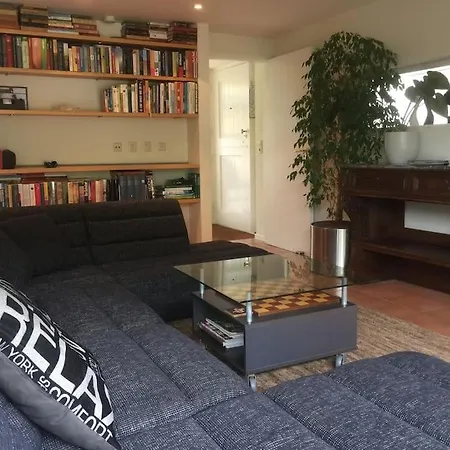 Near Amsterdam, The Hague, Leiden And North Sea Tatil Evi