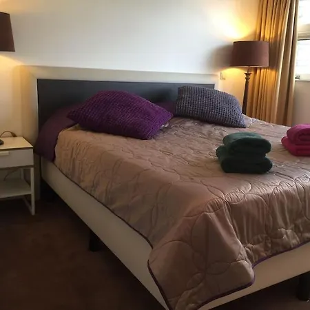 Near Amsterdam, The Hague, Leiden And North Sea Holiday home Warmond